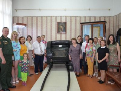 В Кяхтинском краеведческом музее состоялось открытие новой выставки «Святыни Кяхты-Троицкосавска»